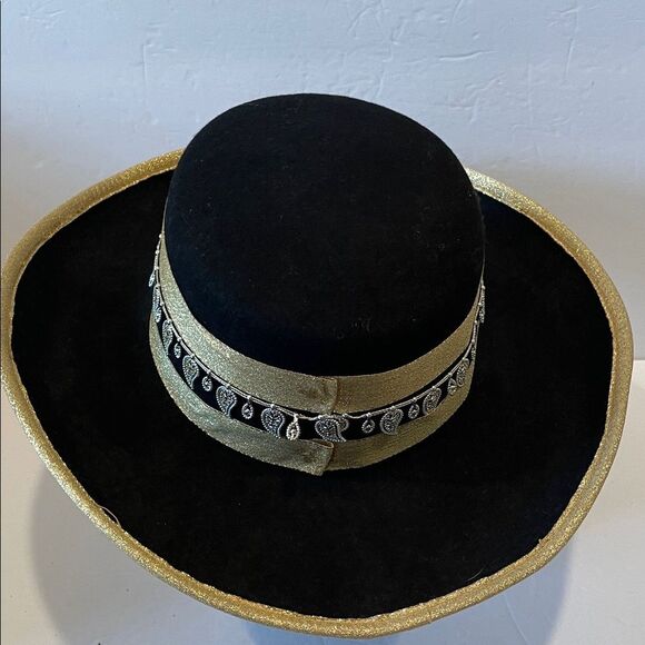 Elegant Black and Gold Women's Hat - Picture 3 of 6